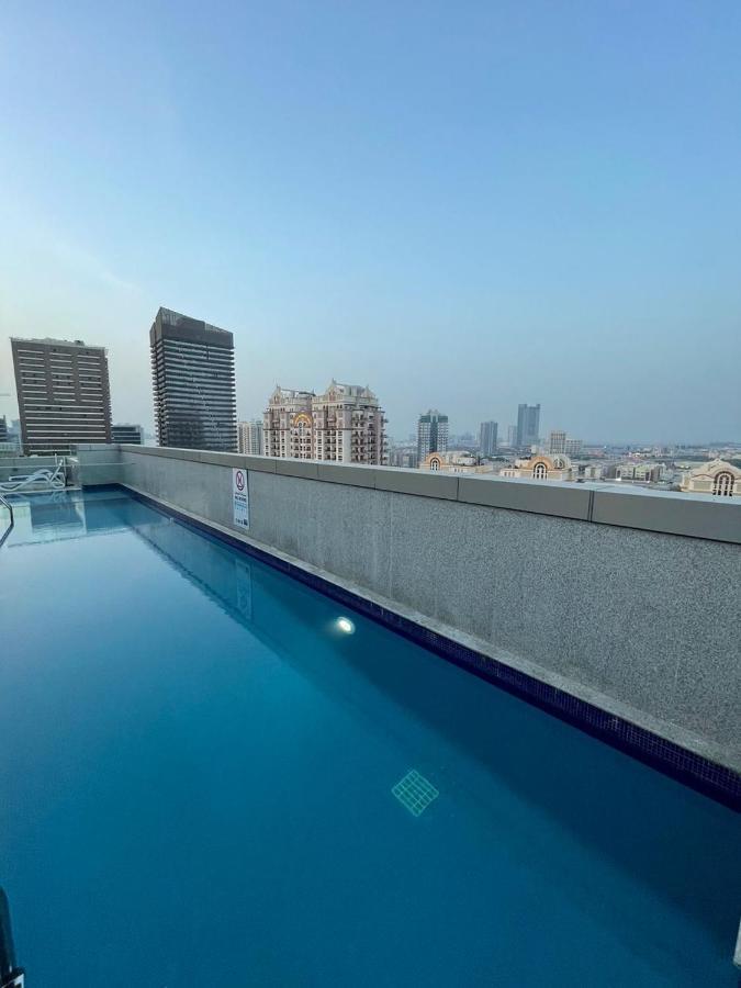 Great View, Dubai Sportcity, Parking Included, Nice Apartments Esterno foto
