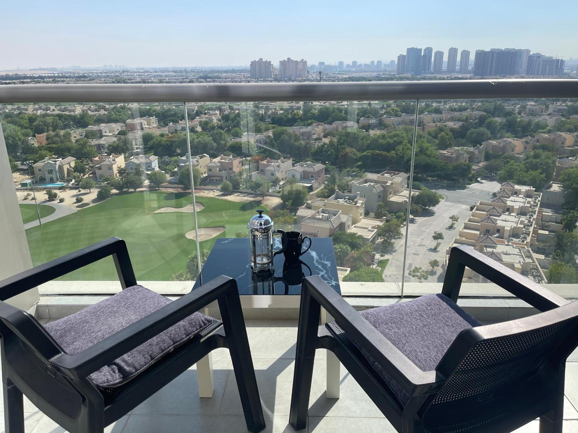 Great View, Dubai Sportcity, Parking Included, Nice Apartments Esterno foto