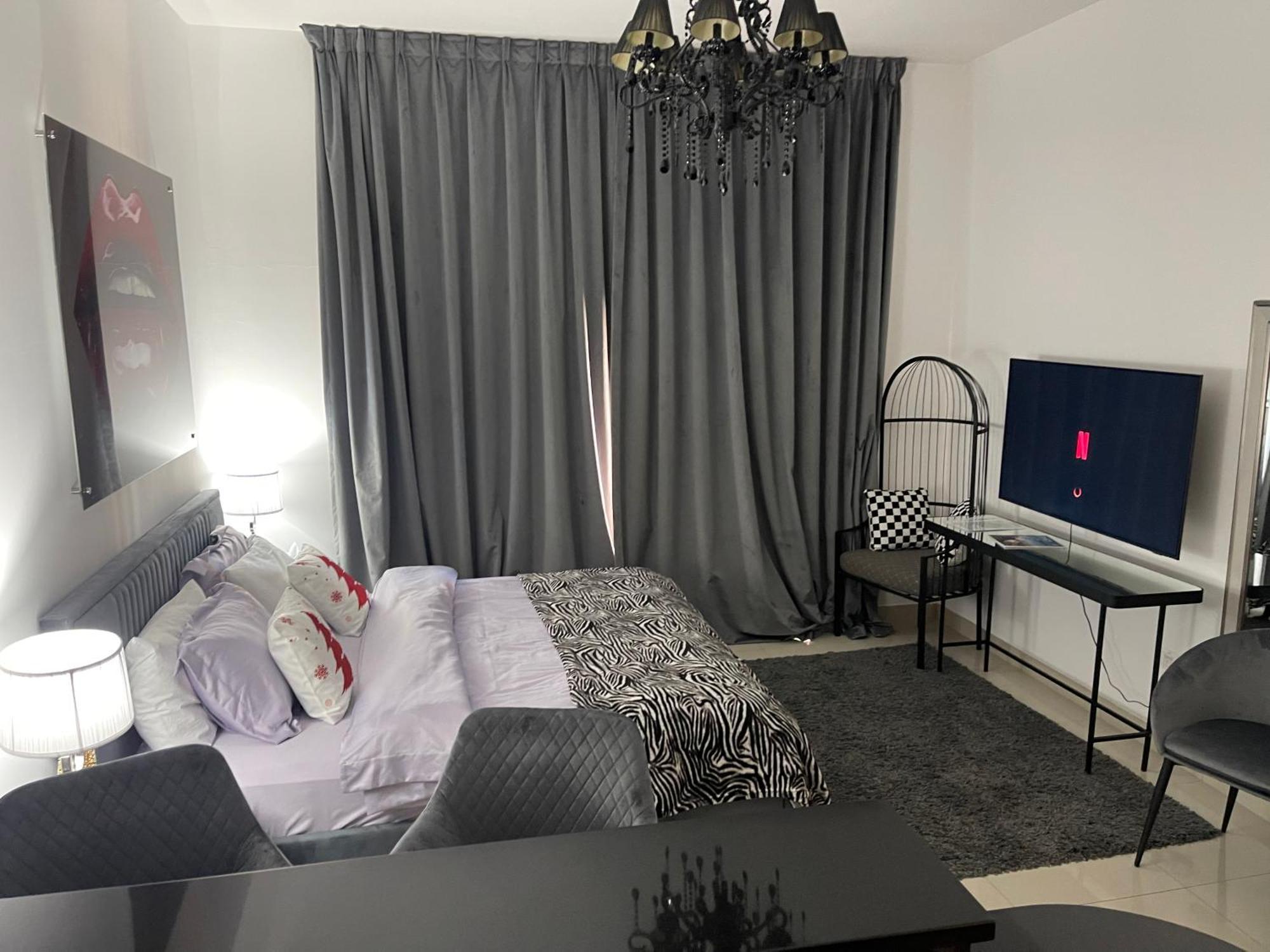 Great View, Dubai Sportcity, Parking Included, Nice Apartments Esterno foto